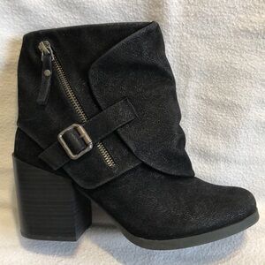 Blowfish Daxx Black Ankle Boots with Chunky Heel